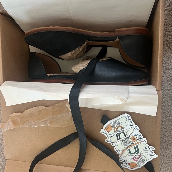 Black Leather Loafers - Picture 4 of 4